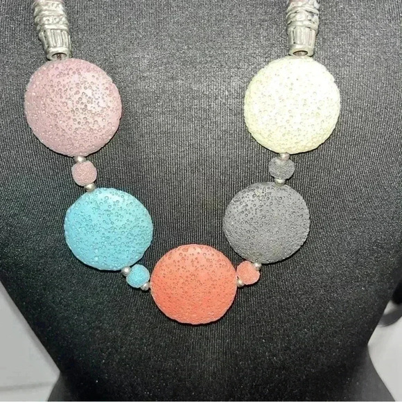 Bohemian lava stone and bead expansion necklace with silver tone accent - Picture 2 of 10